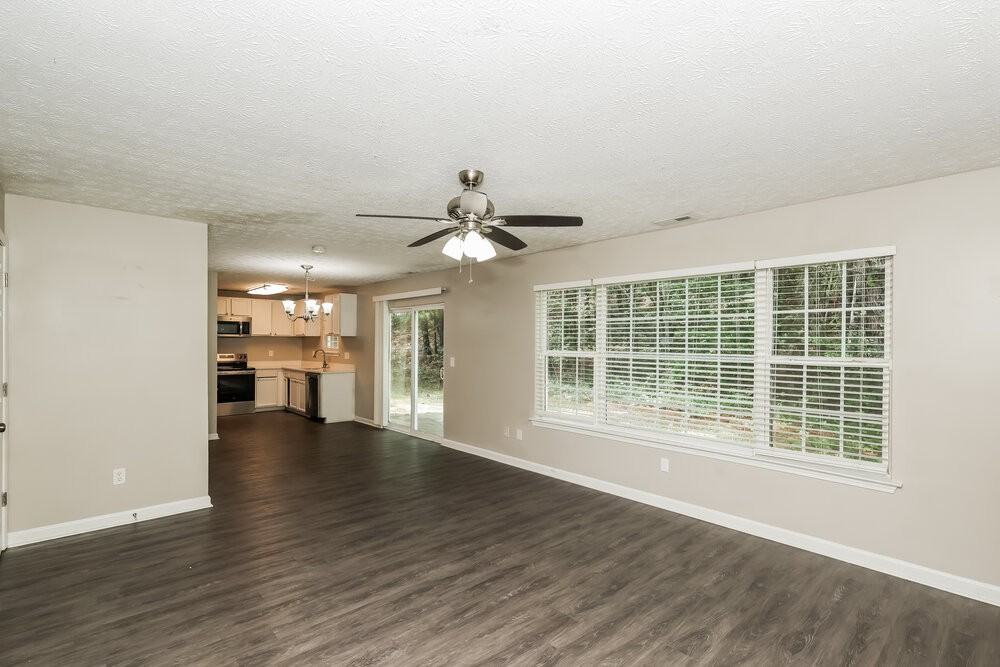 5201 Summer Brooke Ct - Photo 4 of 17
