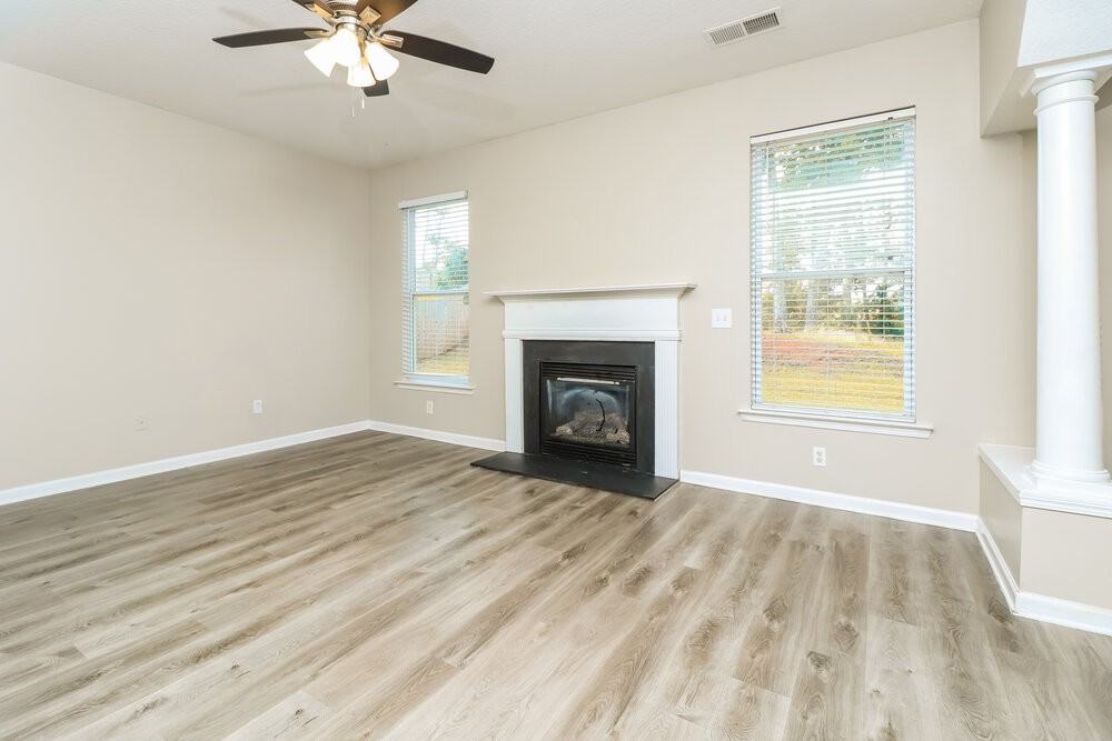 340 Darbys Run Ct - Photo 5 of 17