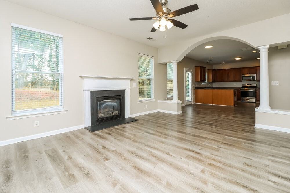 340 Darbys Run Ct - Photo 6 of 17