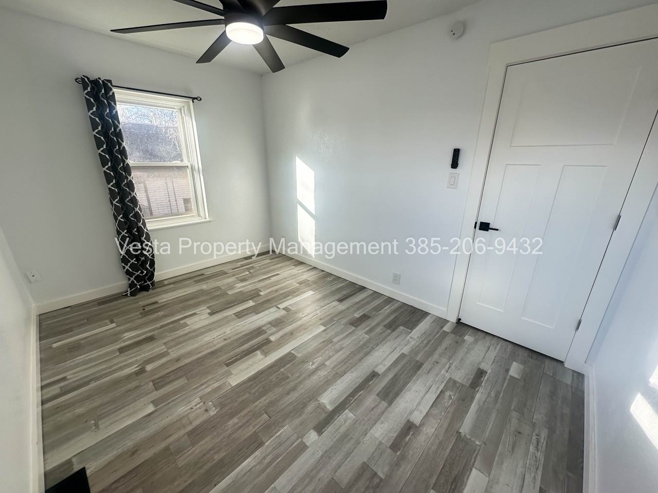 852 Canyon Rd #1 - Photo 7 of 12