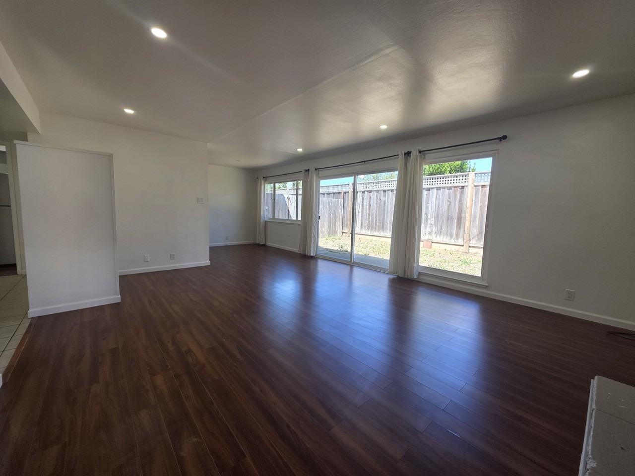 3360 Los Prados St #1 - Photo 5 of 19