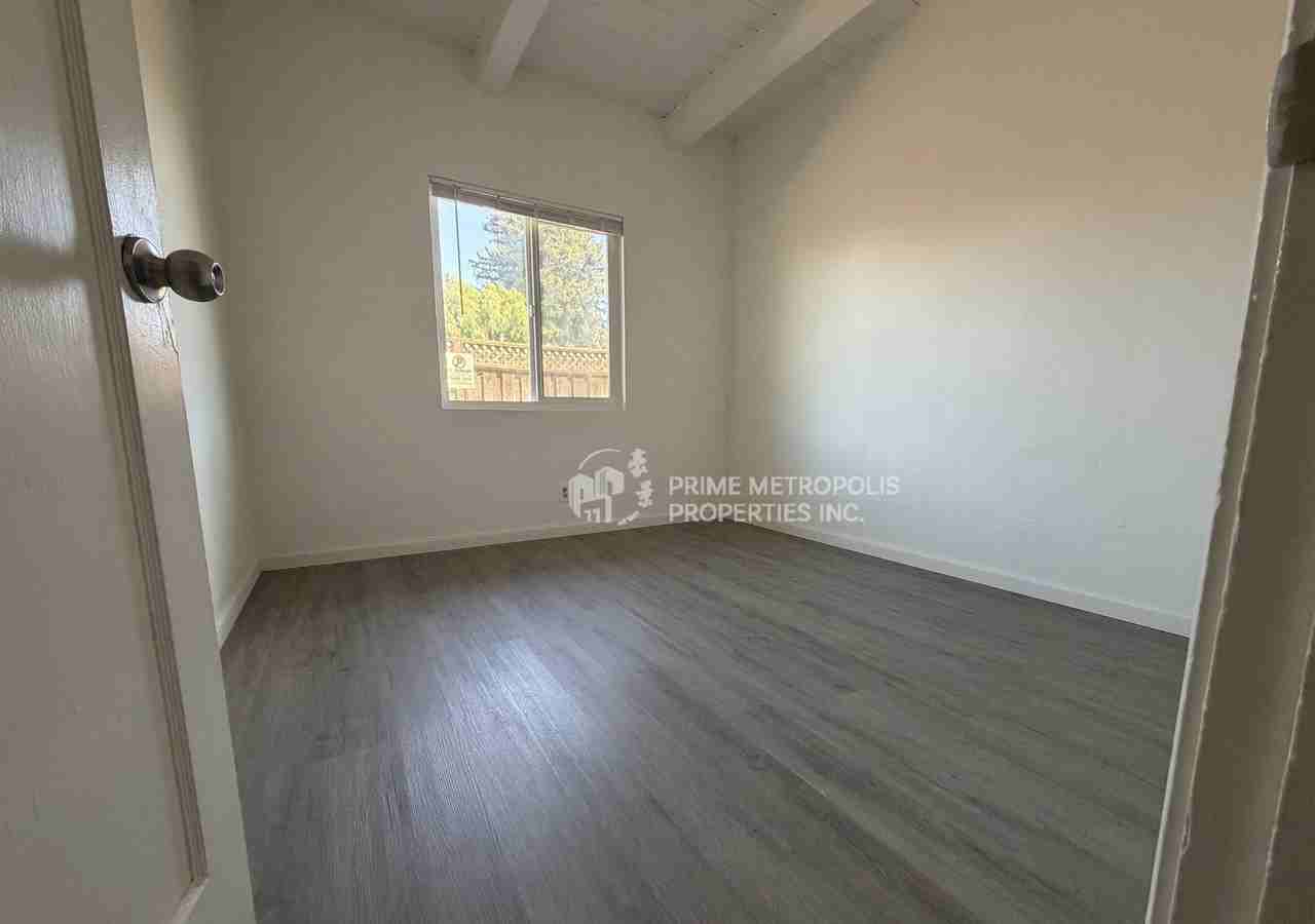 27 Topeka Ave #2 - Photo 4 of 18