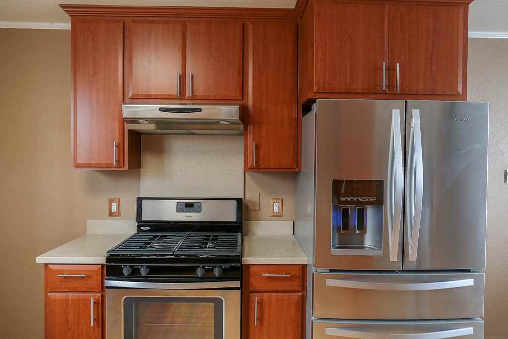 44 Ashton Ave #1 - Photo 4 of 32