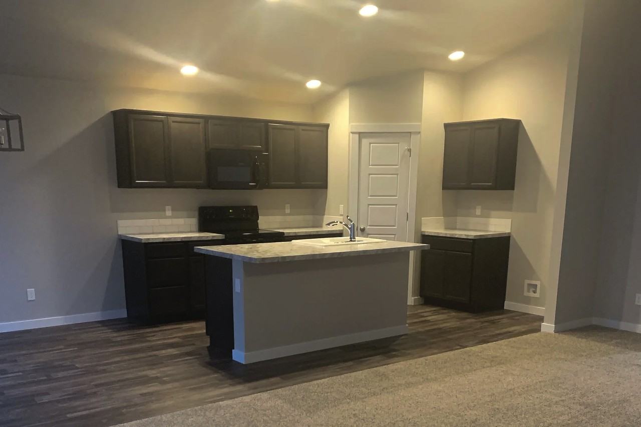 5879 S Donaway Ave #1 - Photo 3 of 14