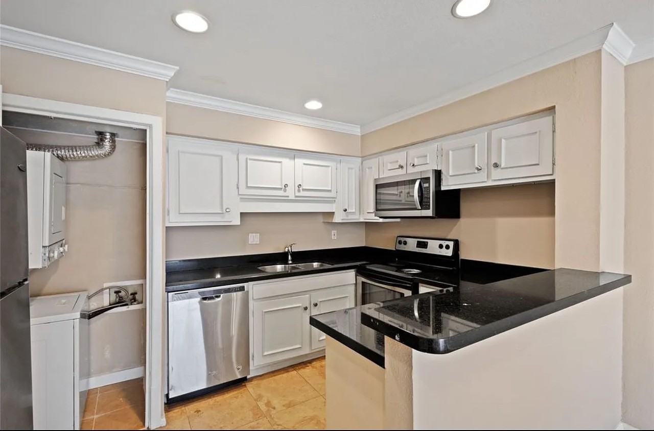5315 Fleetwood Oaks Ave - Photo 5 of 18