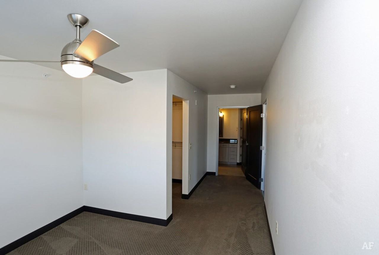 Yahara Terrace, LLC - Photo 6 of 29