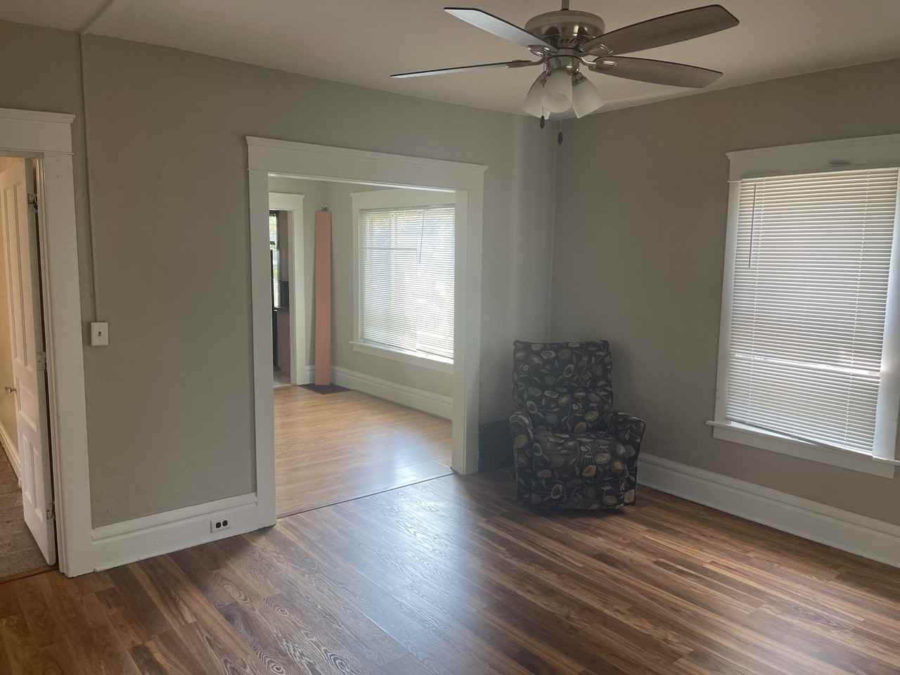 610 N Sycamore St #1 - Photo 5 of 50