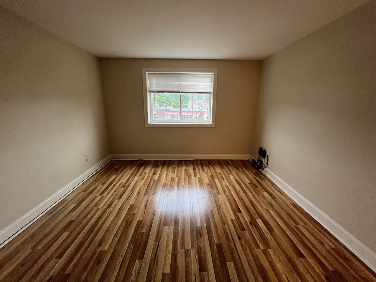 5606 Stanton Ave #10 - Photo 6 of 26