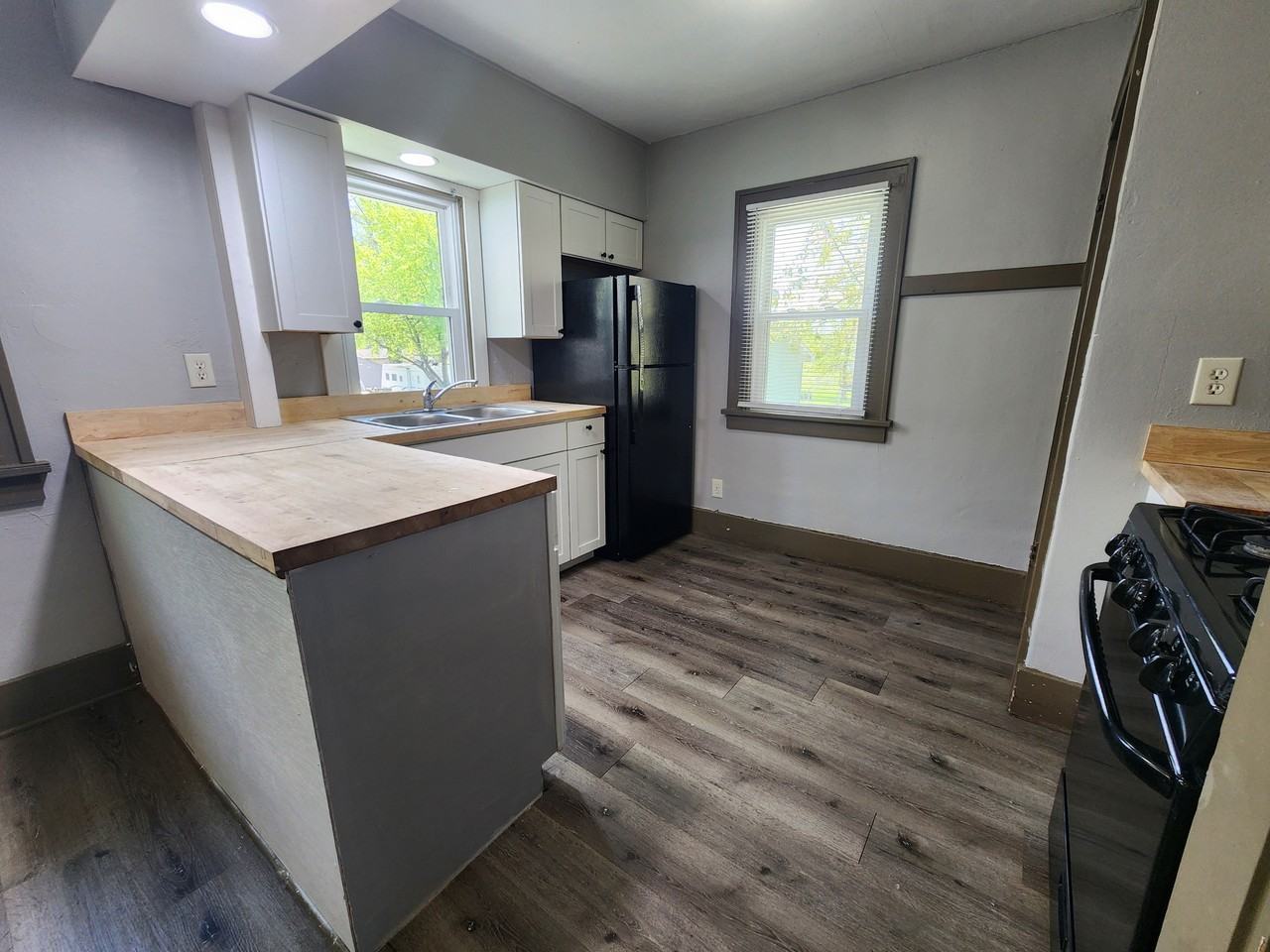 526 Kirkwood Ave #1 - Photo 5 of 14
