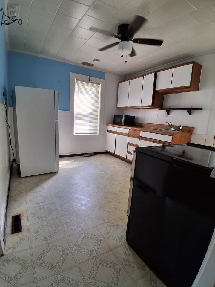 5 Ruggles Ct #5 - Photo 3 of 11