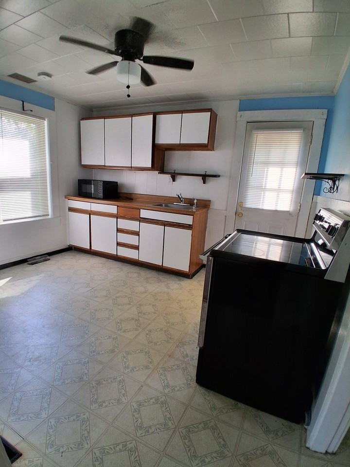 5 Ruggles Ct #5 - Photo 4 of 11