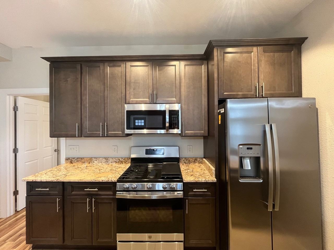 6736 Mcpherson Blvd #1 - Photo 4 of 21