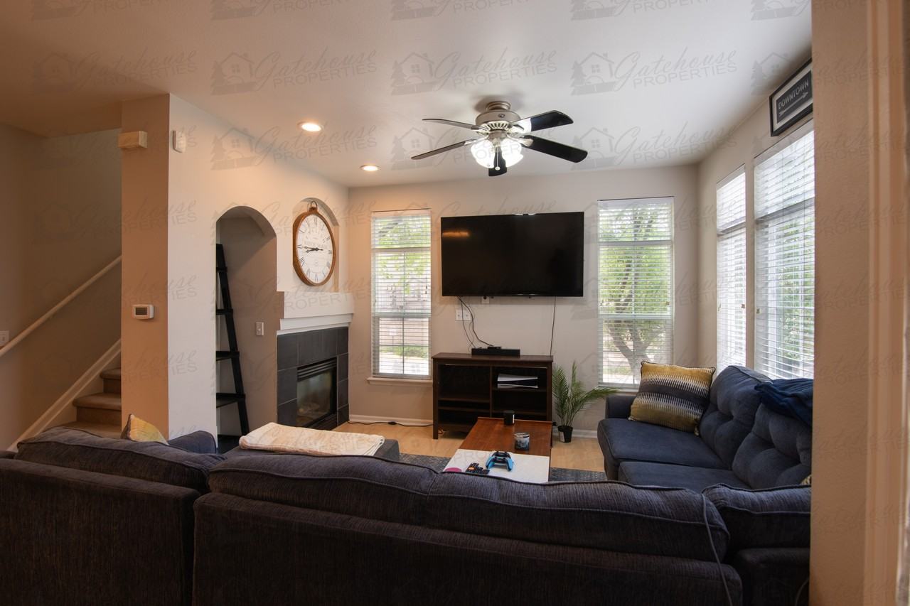 5555 E Briarwood Ave #1 - Photo 6 of 50