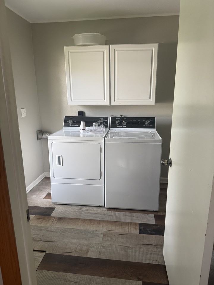 116 Briargate Rd #1 - Photo 5 of 10