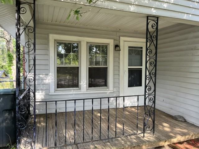 26 Pelzer St #1 - Photo 2 of 20