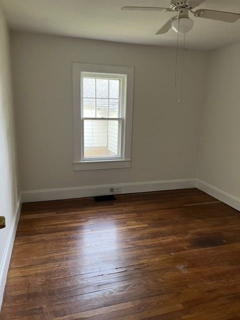 26 Pelzer St #1 - Photo 6 of 20