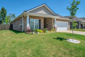 featured image of 147 Ivy Vine Dr #1