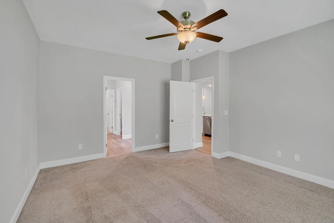 147 Ivy Vine Dr #1 - Photo 6 of 8