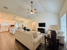 featured image of 218 Portland Pl #1
