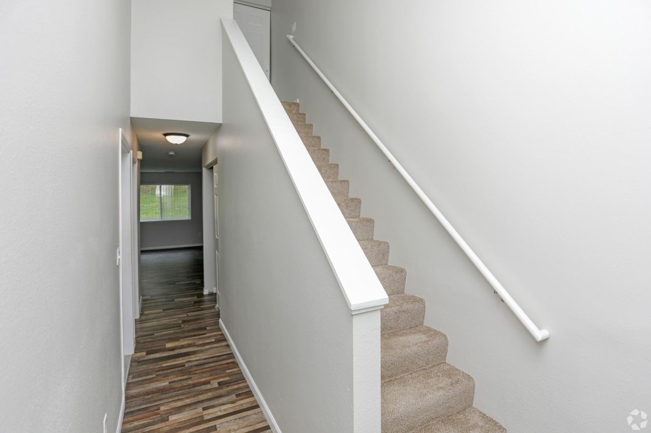 2502 Georgetowne Dr Nw #2502 - Photo 5 of 18