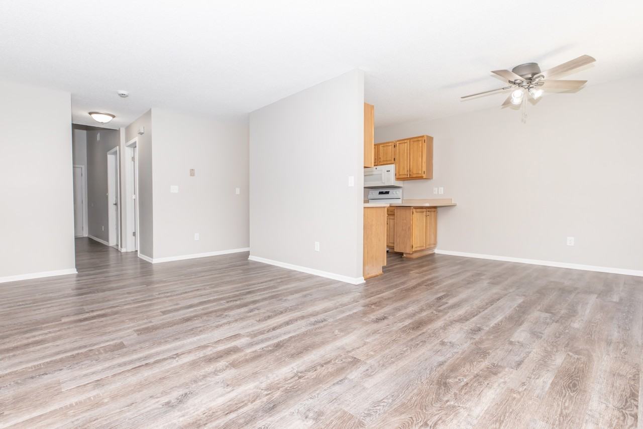 2514 Georgetowne Dr Nw #2514 - Photo 3 of 18
