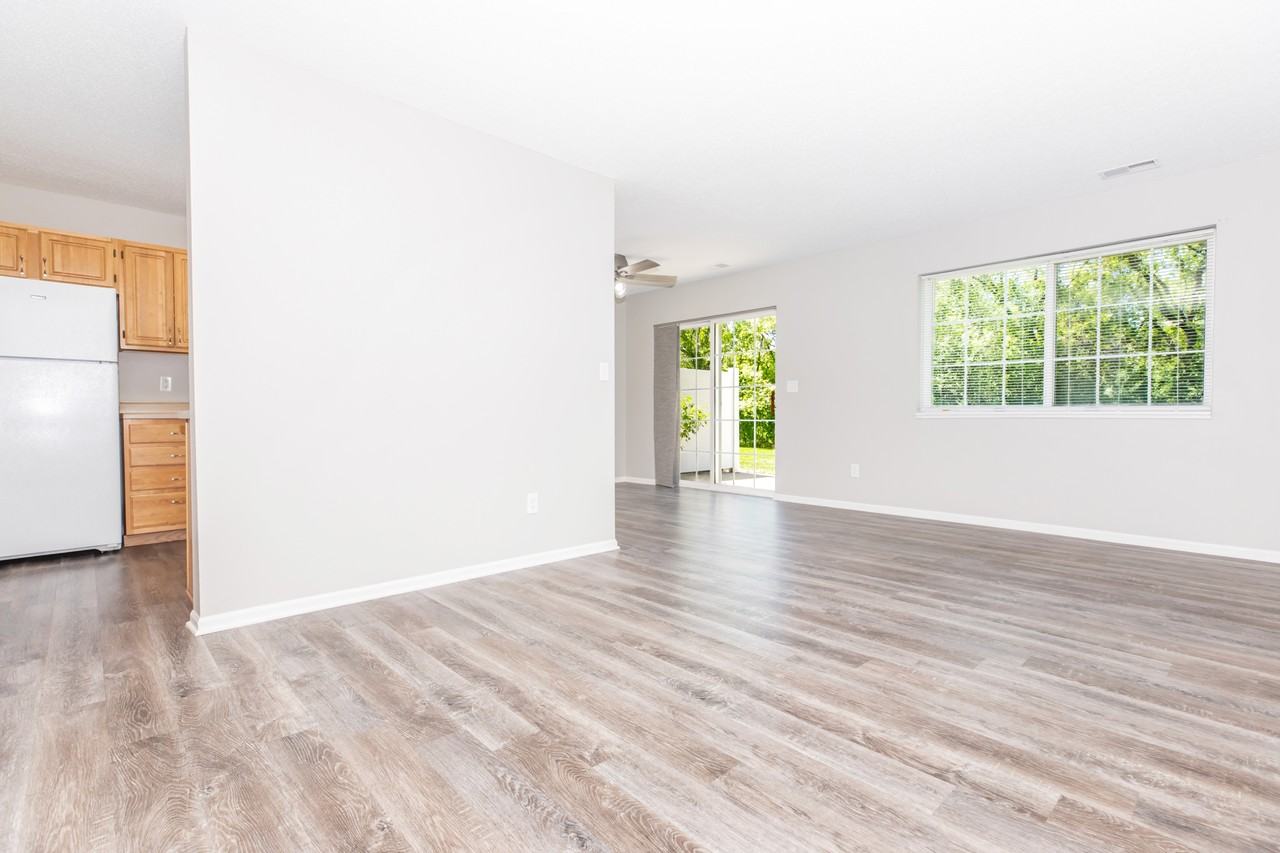 2674 Georgetowne Dr Nw #2674 - Photo 4 of 19