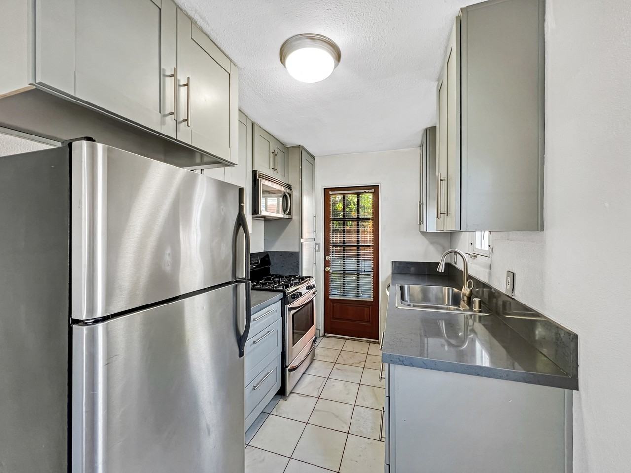 436 Fir St #1 - Photo 5 of 12