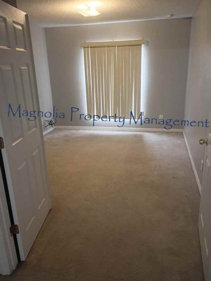 254 Hunt St - Photo 7 of 12