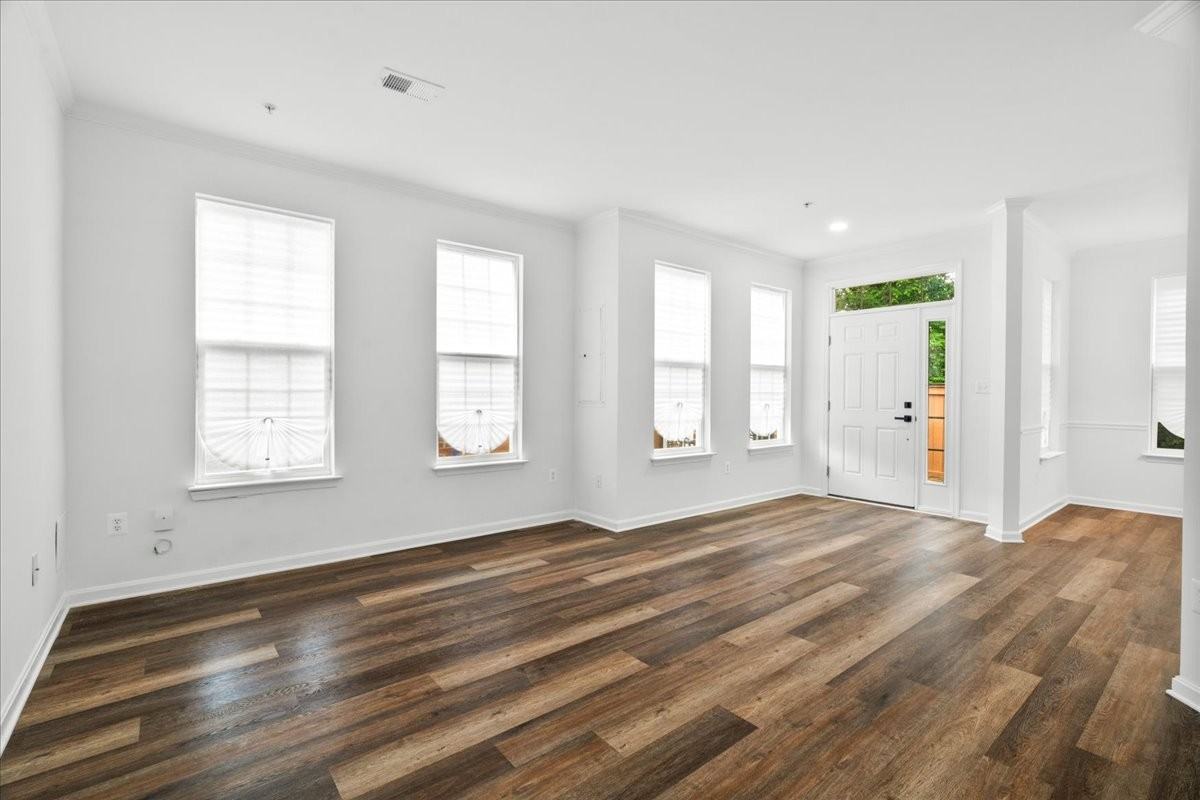 116 Whiskey Creek Cir #1 - Photo 3 of 20