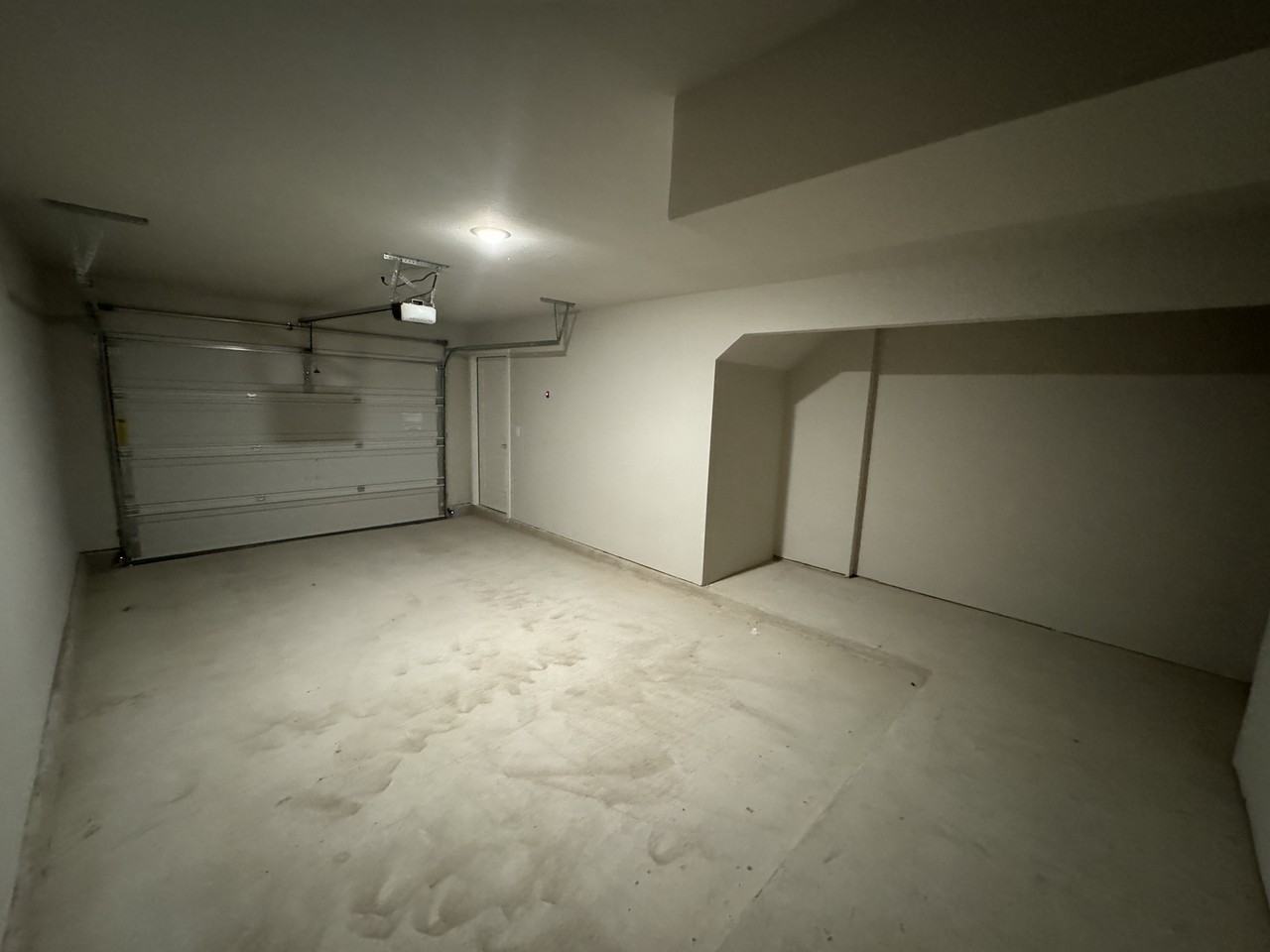 600 Creekside Crossing - Photo 3 of 19