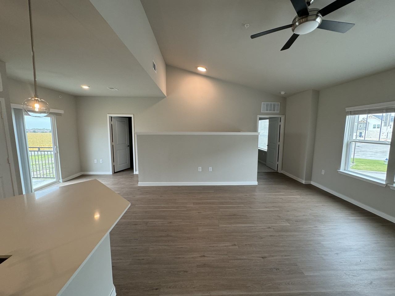 600 Creekside Crossing - Photo 7 of 19