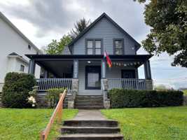 featured image of 1614 Kauffman Ave