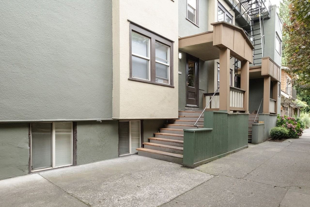 1022-1036 NE Hancock St - Photo 2 of 3