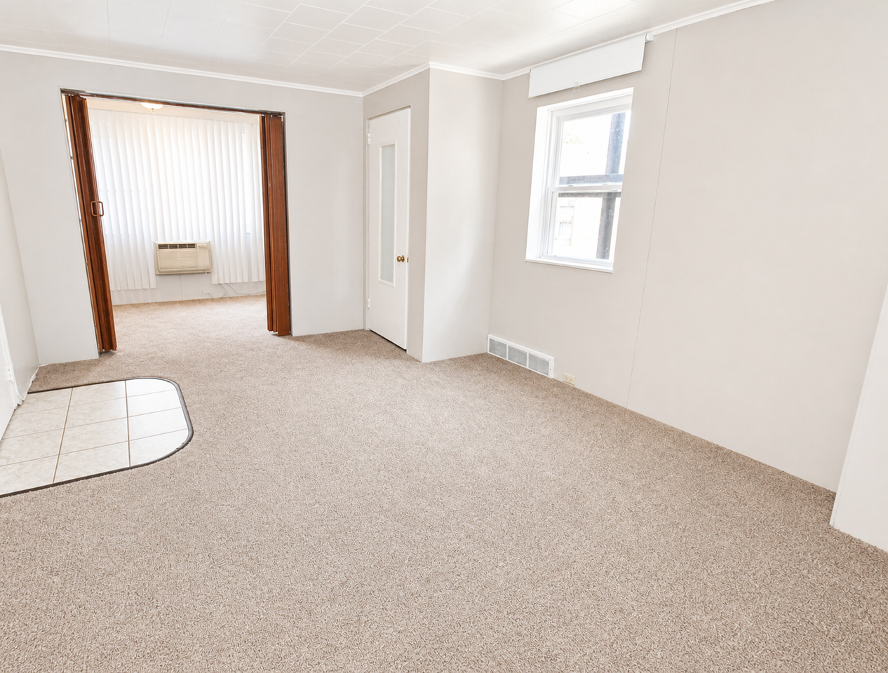 2615 SHADY AVENUEAPT 1 #2615-01 - Photo 3 of 9
