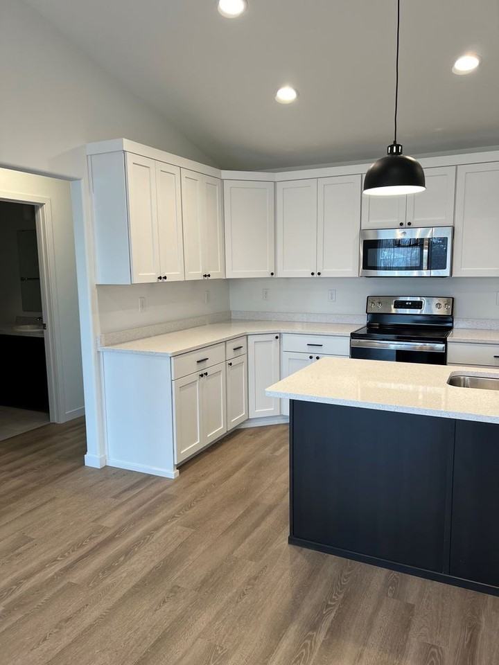 302A Torontos Ct - Photo 2 of 12