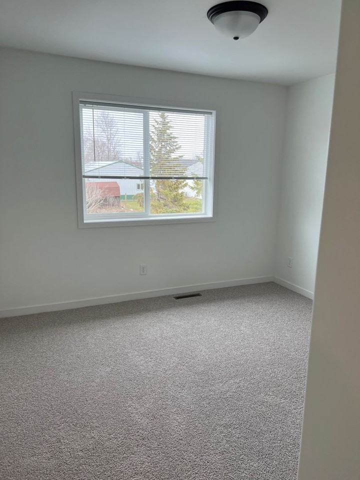 302A Torontos Ct - Photo 4 of 12