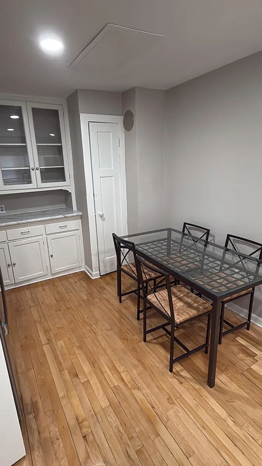 4813 N 36th St #1 - Photo 5 of 12