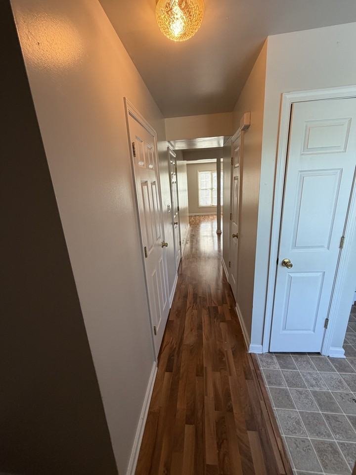 160 Lee St #1 - Photo 2 of 14