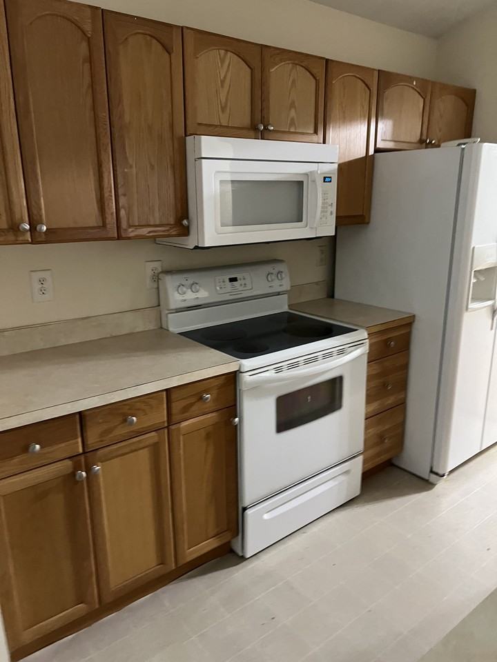 1823 Kenneth St #1 - Photo 6 of 17