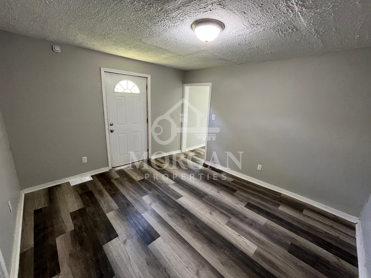 3009 E Lynn St #1 - Photo 2 of 7