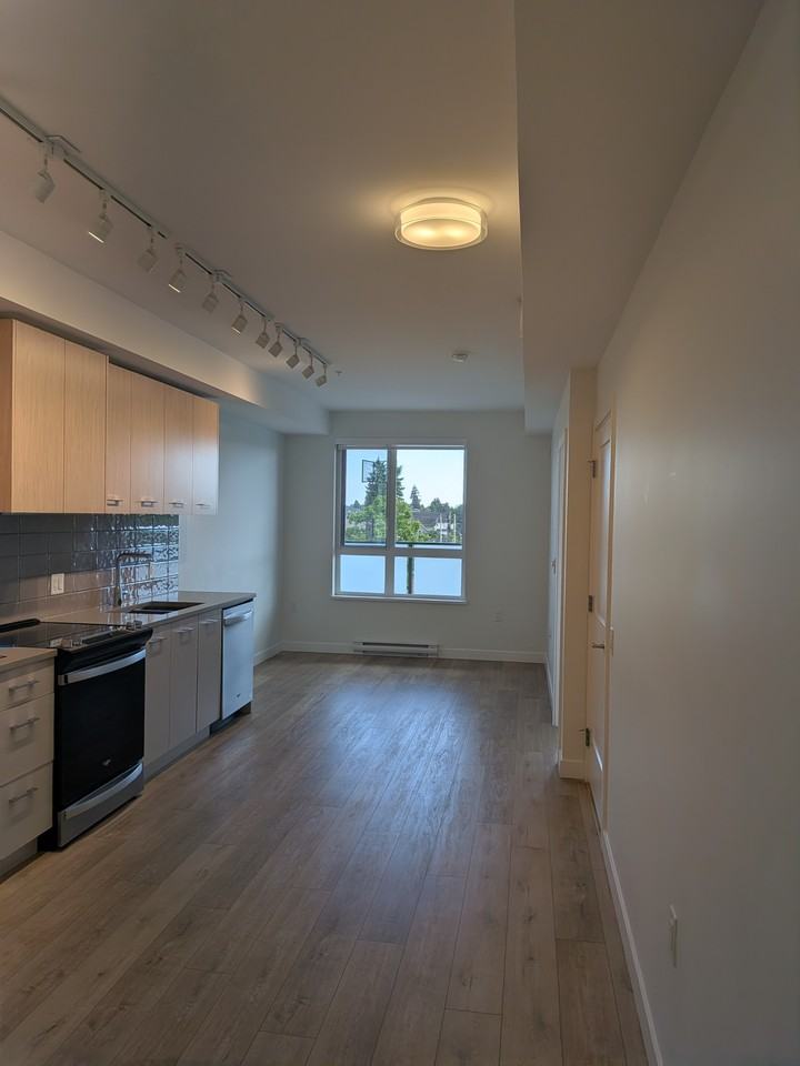 2436 East 33rd Avenue #405 - Photo 2 of 31