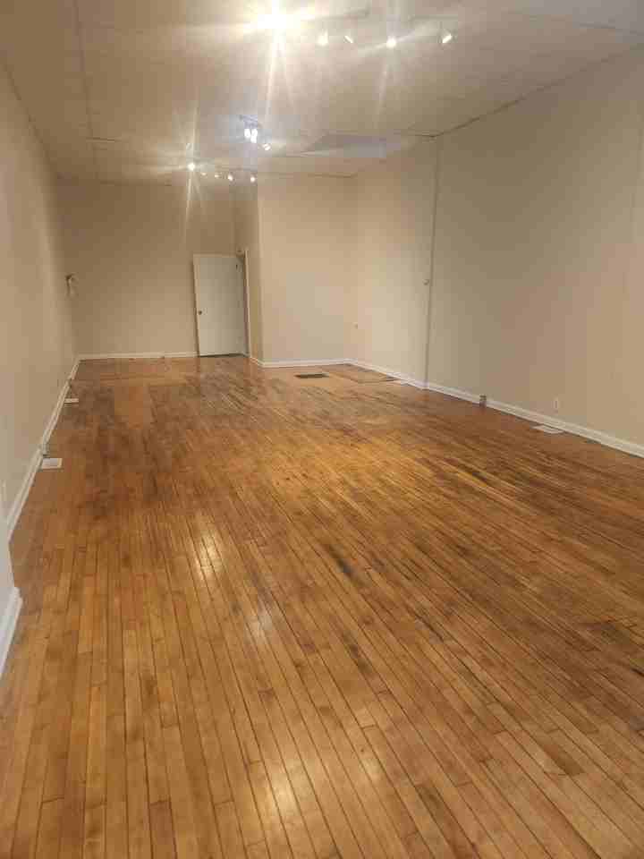 602 6th St Nw #602 - Photo 2 of 4