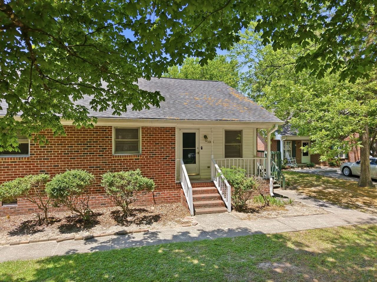 1006 S 10th St - Photo 2 of 33