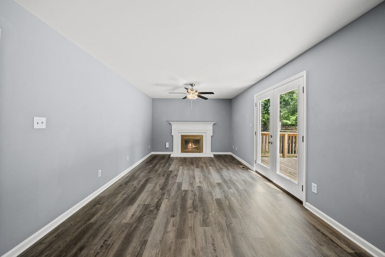 2108 Treverton Pl #1 - Photo 5 of 30