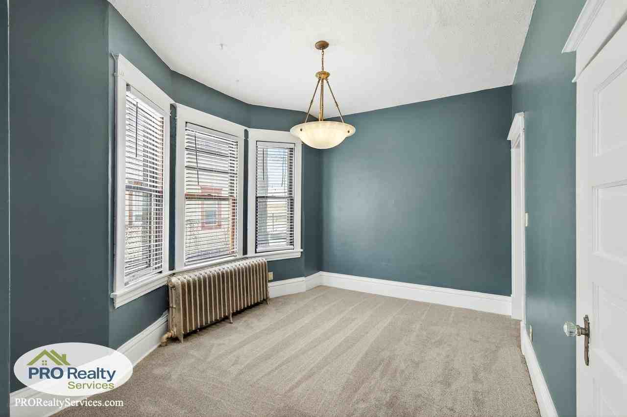 3328 5th Ave S #1 - Photo 2 of 19