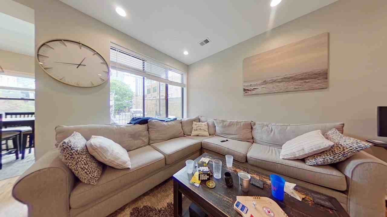 1247 N. State Pkwy - Photo 6 of 17