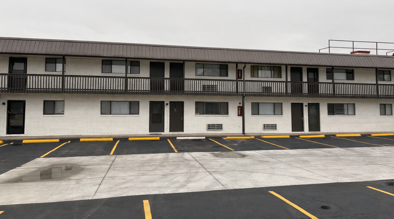 Valley View Apartments - Photo 4 of 5
