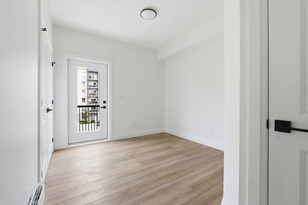 133 Laird Ave #1 - Photo 5 of 16