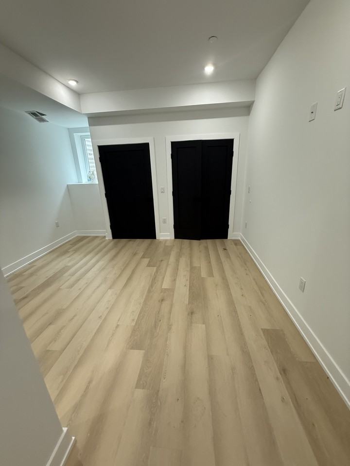 4552 Griscom St #1 - Photo 6 of 10