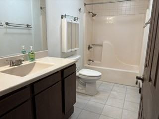 3420 W Richwoods Blvd #3420 - Photo 7 of 17